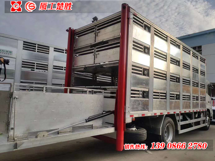 東風(fēng)天龍畜禽運(yùn)輸車(chē)
